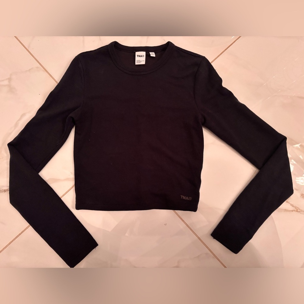 CROPPED TNA WAFFLED LONG SLEEVE SHIRT